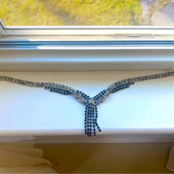 Vintages crystal necklace - Picture 5 of 13